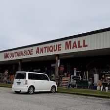 Logo for Mountainside Antique Mall Logo for Mountainside Antique Mall